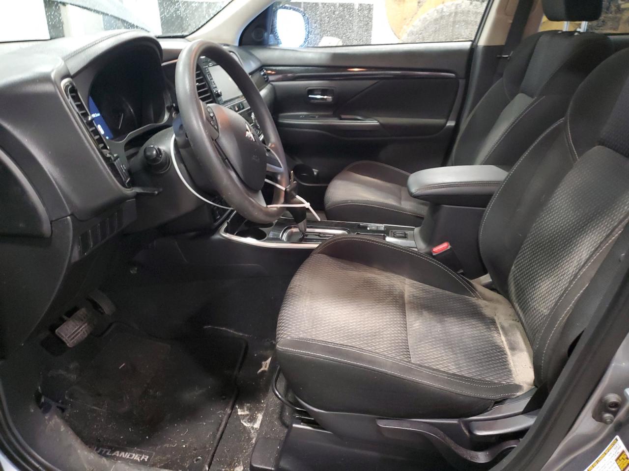 2019 Mitsubishi Outlander Es VIN: JA4AD2A3XKZ048272 Lot: 70250805