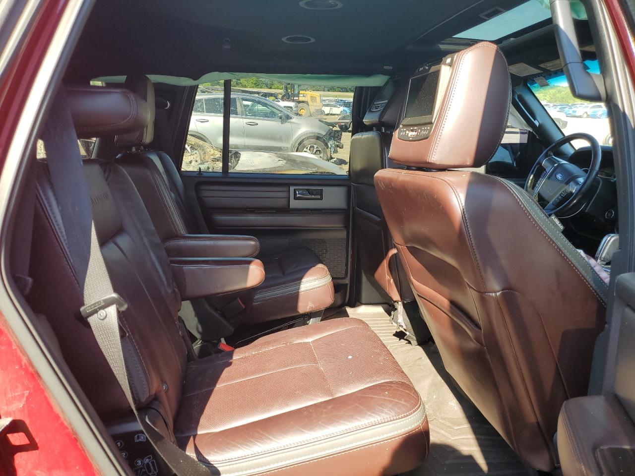 2015 Ford Expedition Platinum VIN: 1FMJU1MT3FEF41568 Lot: 68909305