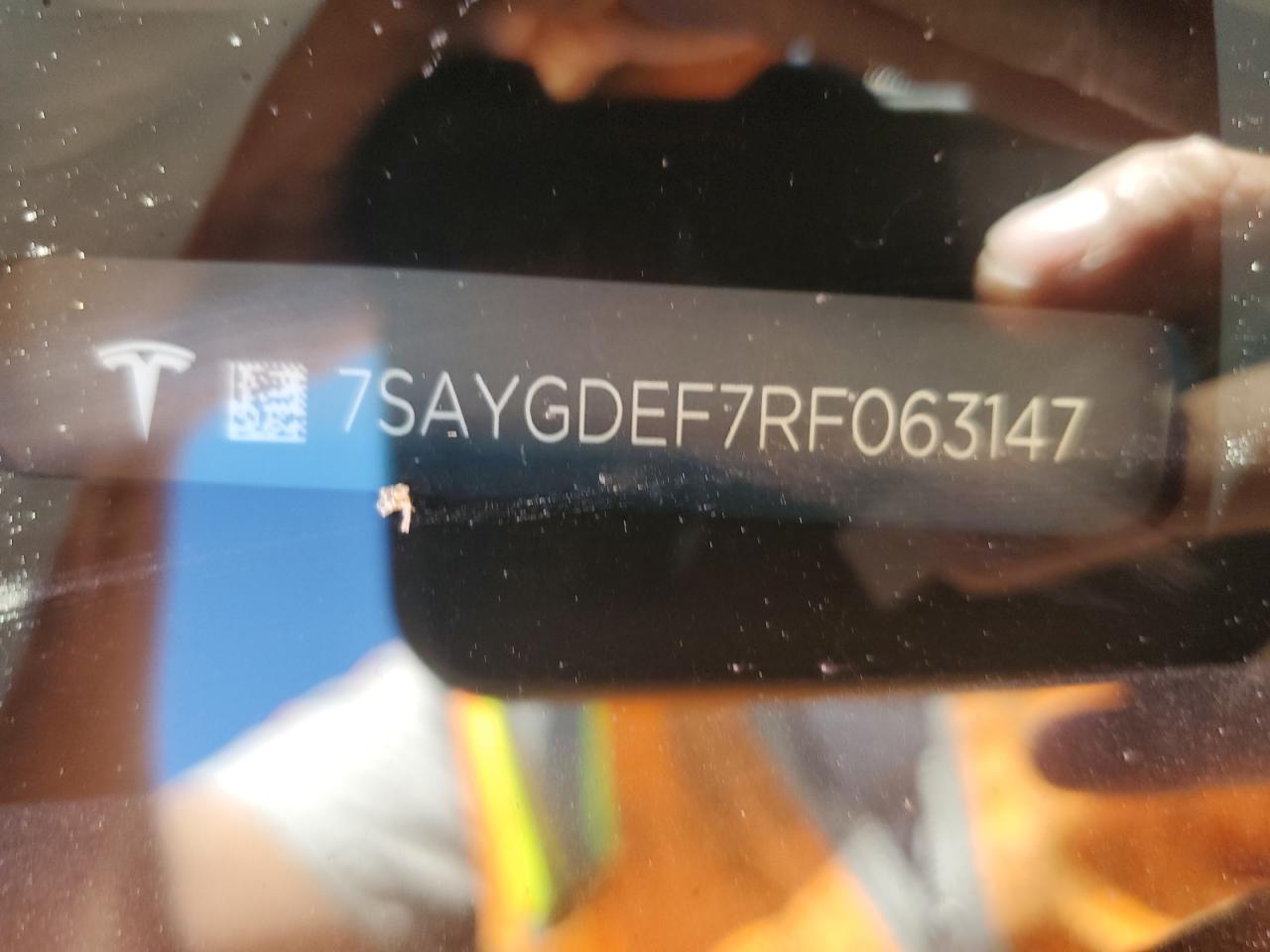 2024 Tesla Model Y VIN: 7SAYGDEF7RF063147 Lot: 69685015