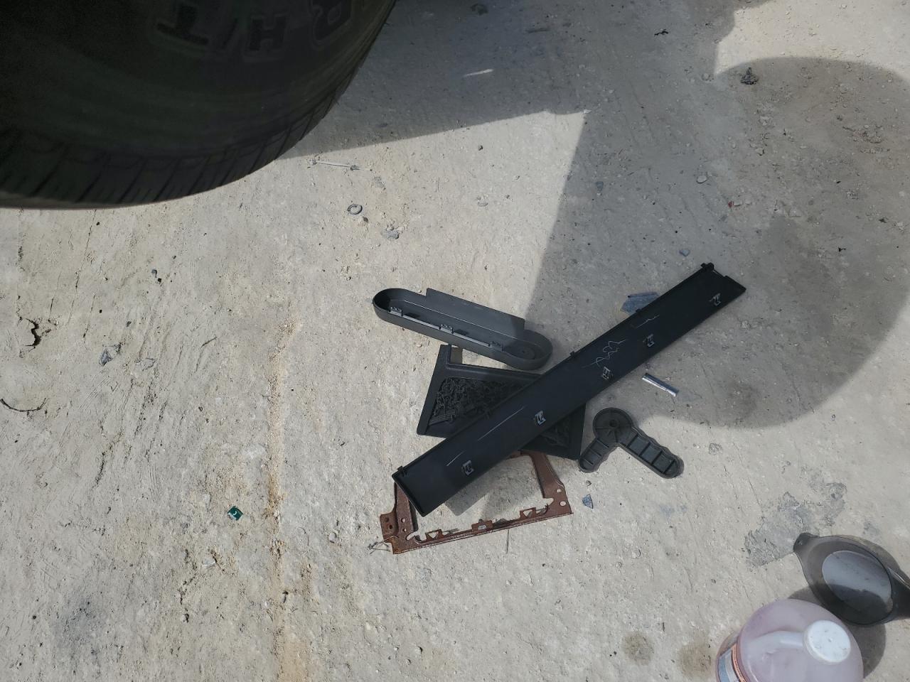 2018 Jeep Wrangler Unlimited Sport VIN: 1C4BJWDG7JL840955 Lot: 65811655