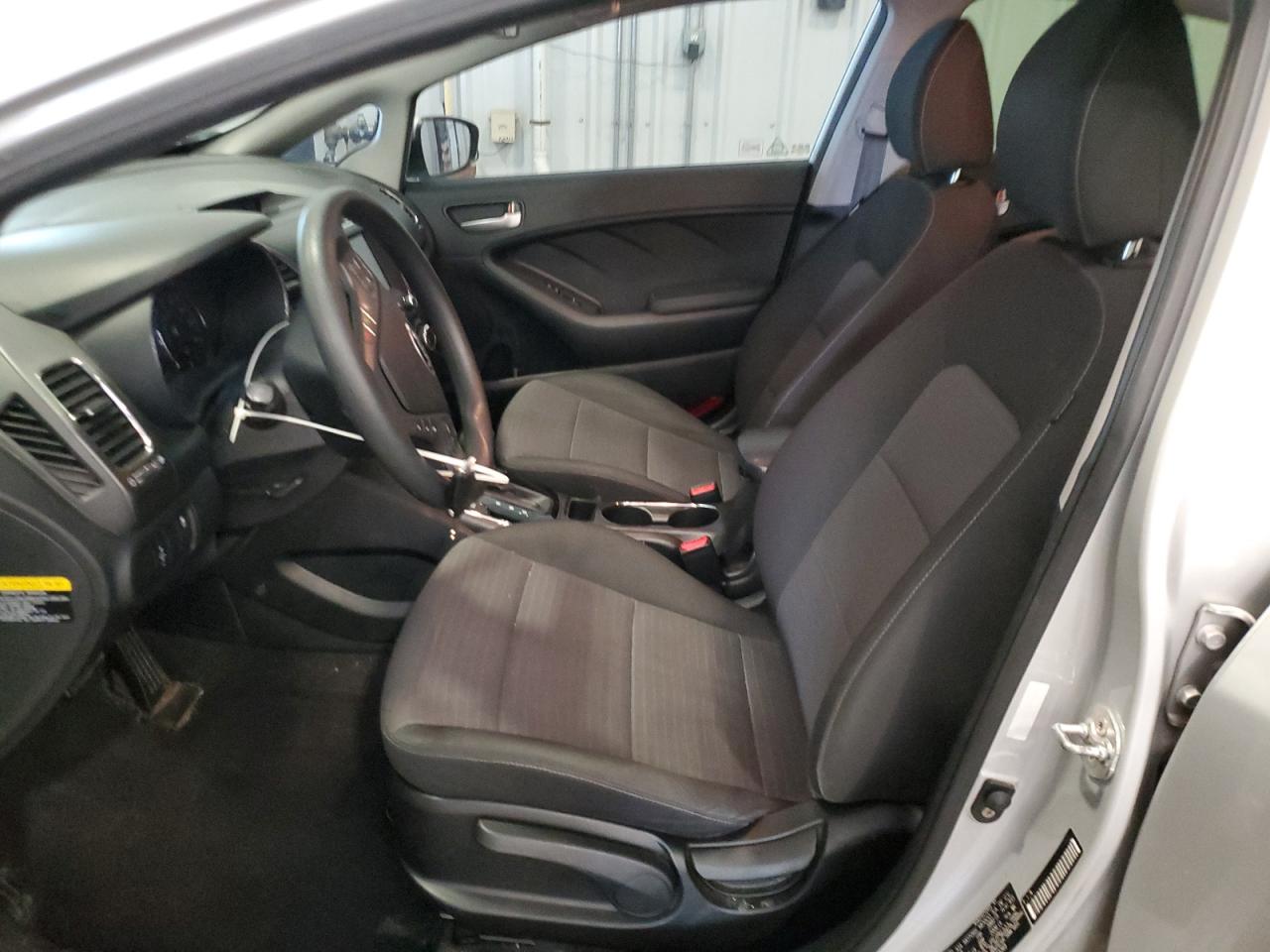 2018 Kia Forte Lx VIN: 3KPFL4A71JE245368 Lot: 69323995