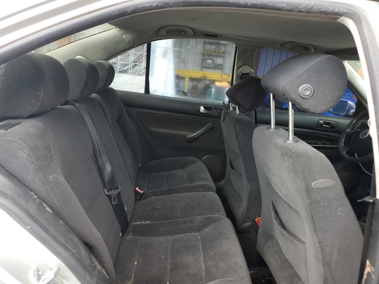 2001 Volkswagen Jetta Gls VIN: 3VWSK69M81M214810 Lot: 71130525