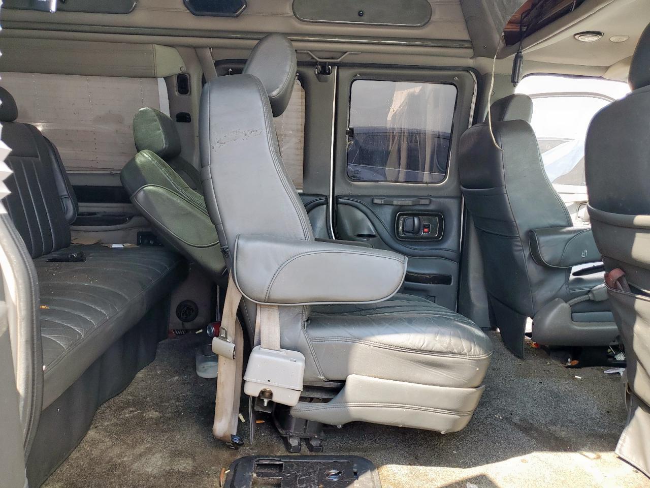 2012 Chevrolet Express G1500 3Lt VIN: 1GBSGDC49C1110526 Lot: 69293825