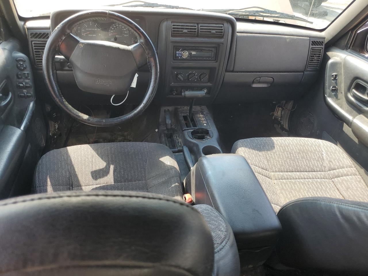 1999 Jeep Cherokee Sport VIN: 1J4FF68S4XL610682 Lot: 67247395