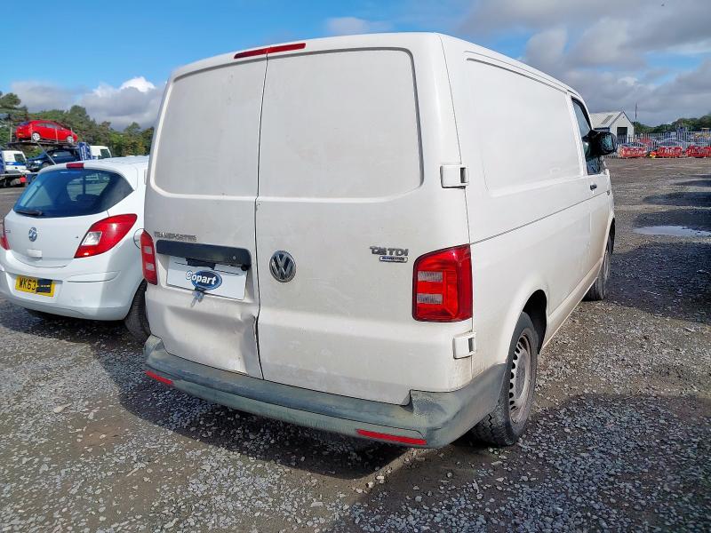 2016 VOLKSWAGEN TRANSPORTER STARTLINE