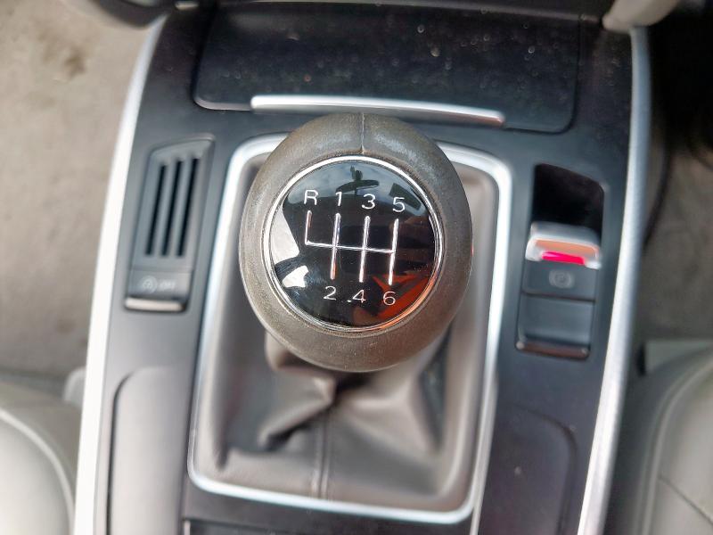 2010 AUDI A4 SE