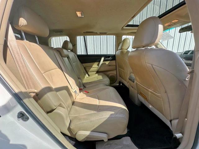 2012 TOYOTA HIGHLANDER BASE  