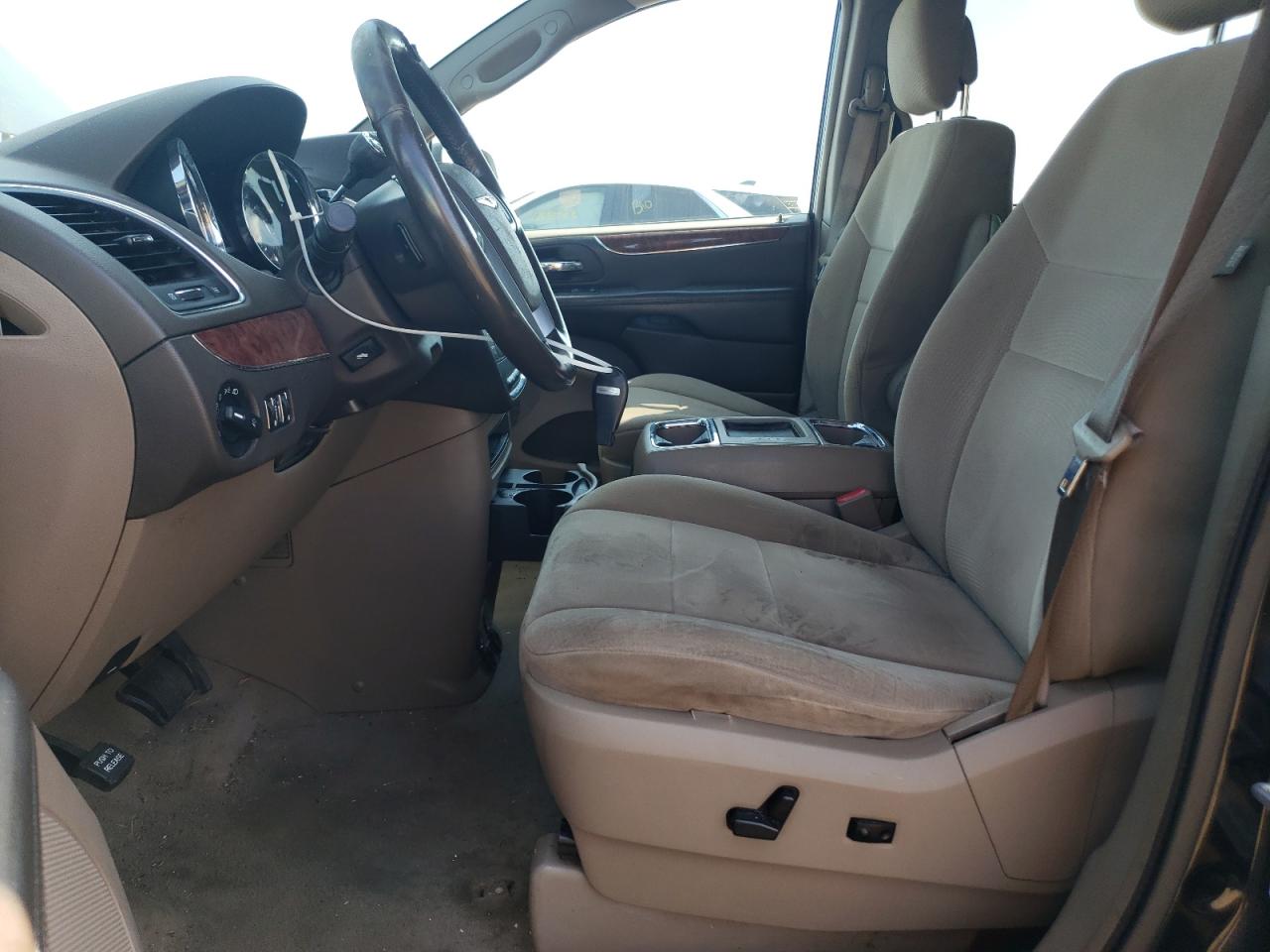 2011 Chrysler Town & Country Touring VIN: 2A4RR5DGXBR727330 Lot: 68785775