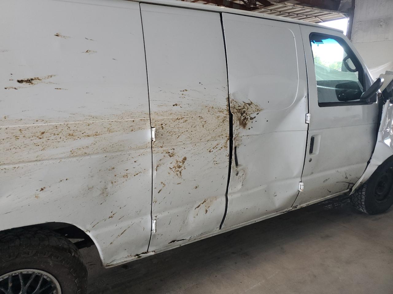 2002 Ford Econoline E150 Van VIN: 1FTRE14282HB63882 Lot: 70255585