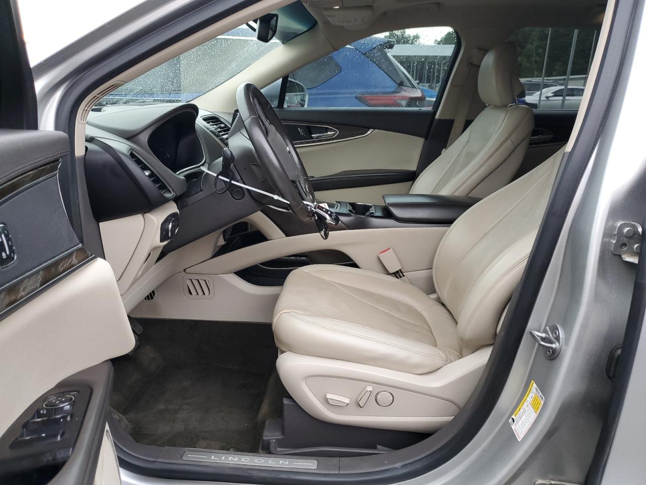 2017 Lincoln Mkx Reserve VIN: 2LMPJ6LR8HBL44307 Lot: 70634595