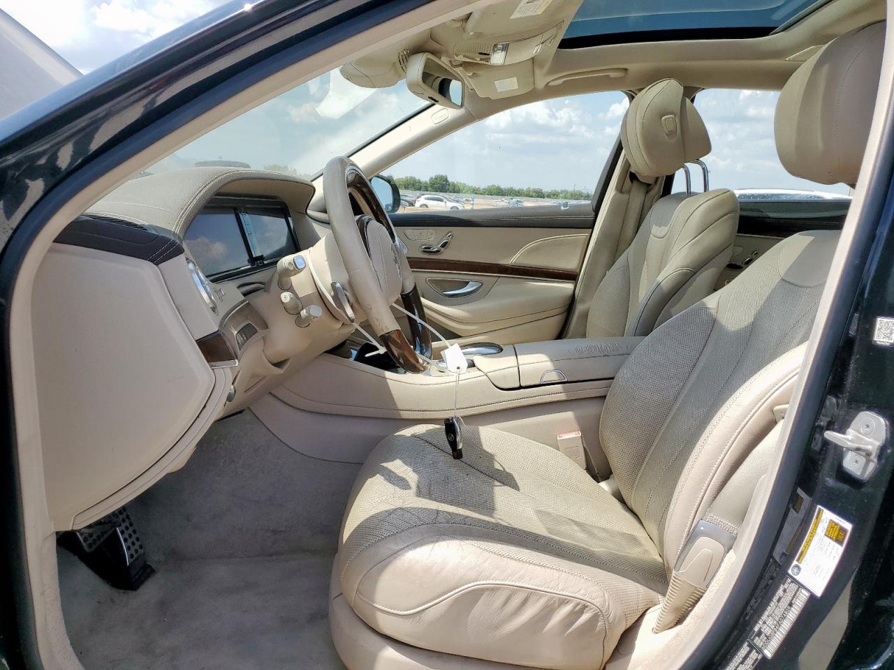 2015 Mercedes-Benz S 550 4Matic VIN: WDDUG8FB4FA074809 Lot: 69241595