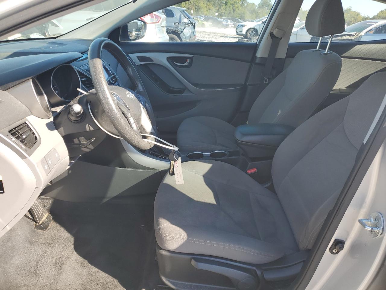 2014 Hyundai Elantra Se VIN: KMHDH4AE7EU033049 Lot: 70186045