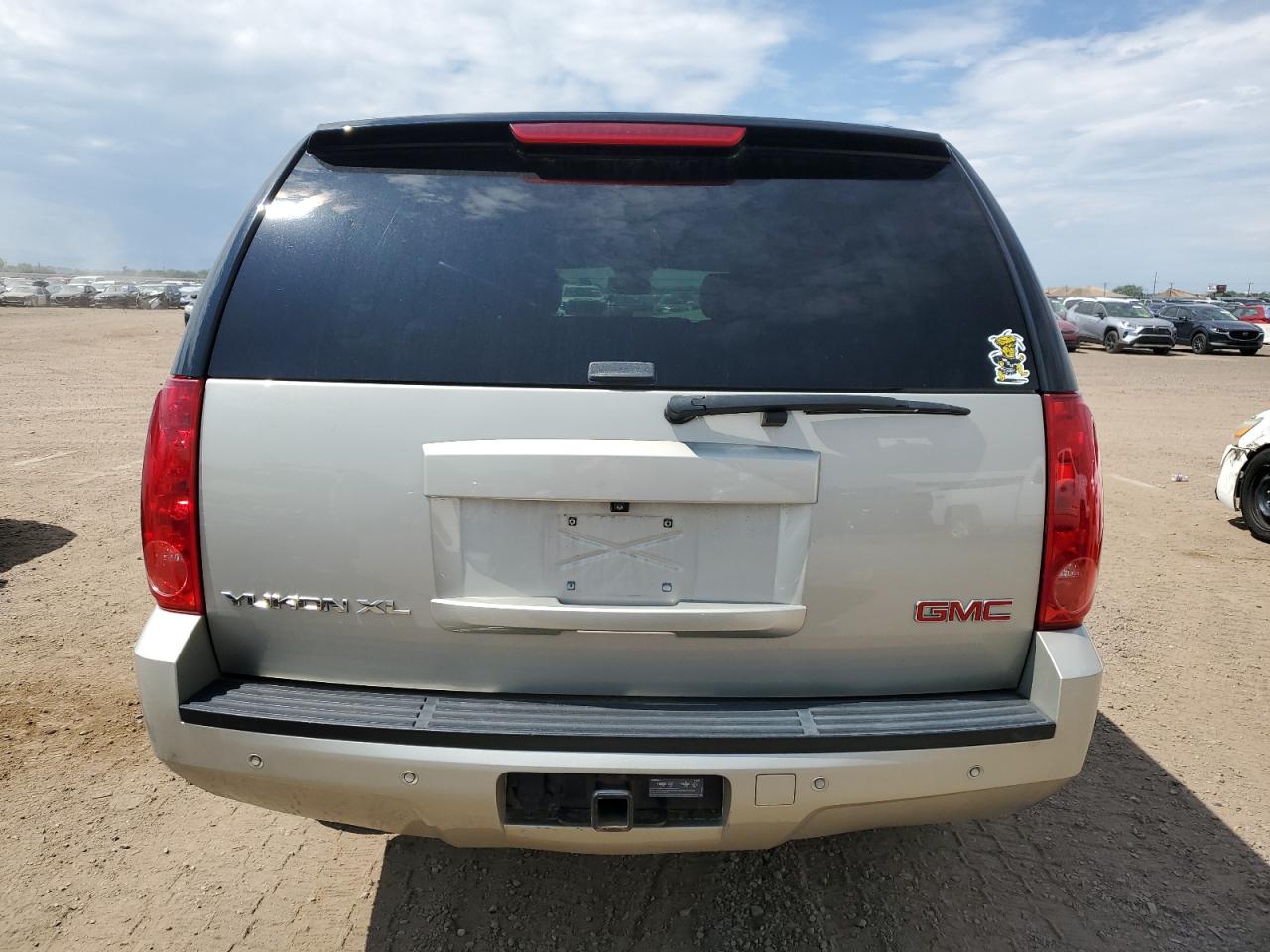 2014 GMC Yukon Xl K1500 Slt VIN: 1GKS2KE7XER214263 Lot: 71121415