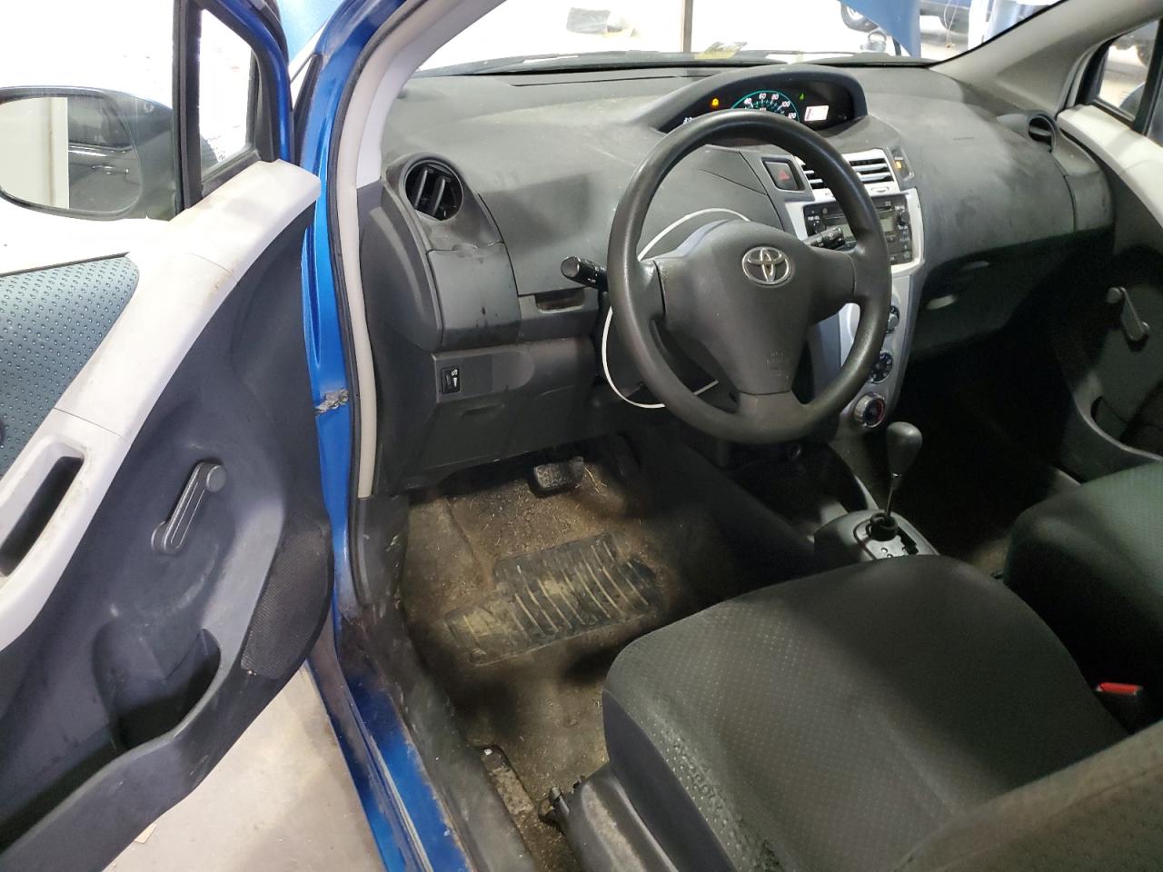 2008 Toyota Yaris VIN: JTDJT923685196922 Lot: 86098015