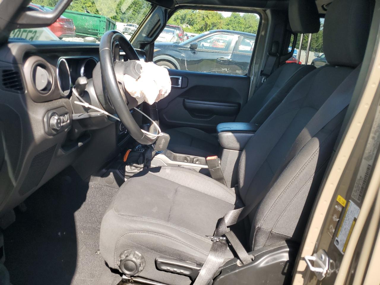 2020 Jeep Gladiator Sport VIN: 1C6HJTAG4LL215145 Lot: 67793855