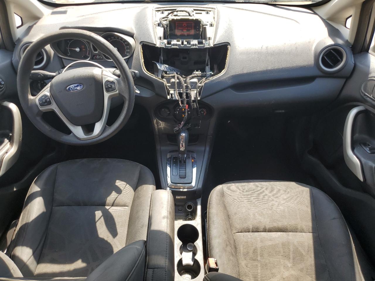 3FADP4EJ8CM182432 2012 Ford Fiesta Se