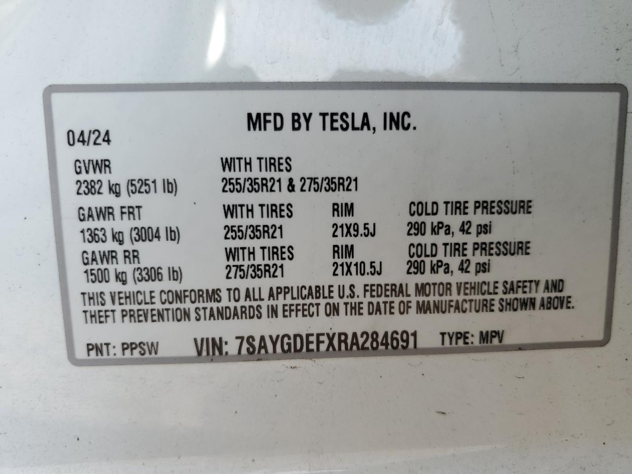 2024 Tesla Model Y VIN: 7SAYGDEFXRA284691 Lot: 70463815
