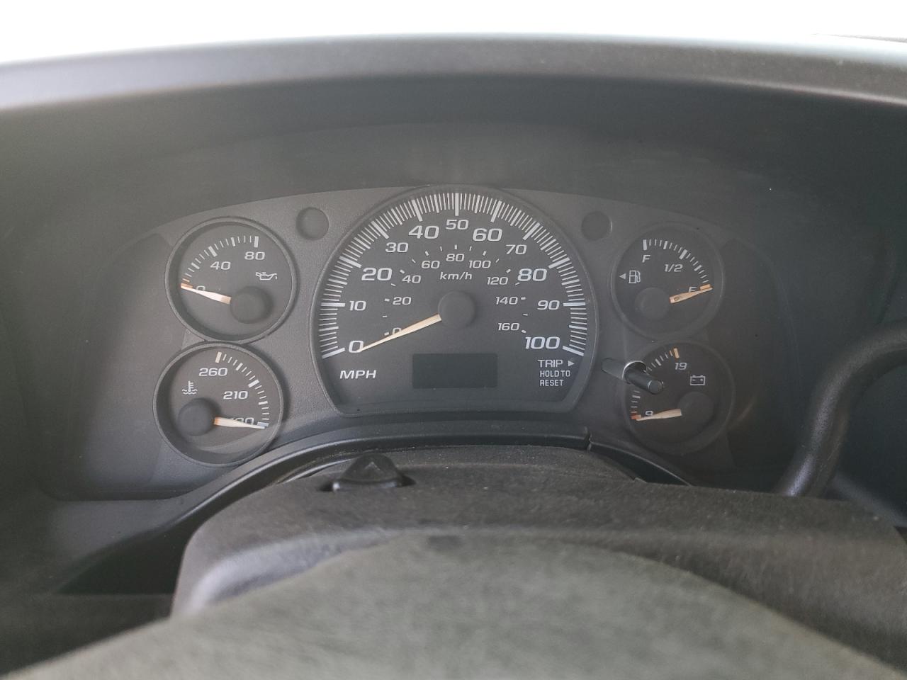 2004 Chevrolet Express G1500 VIN: 1GCEG15X541138226 Lot: 69067835