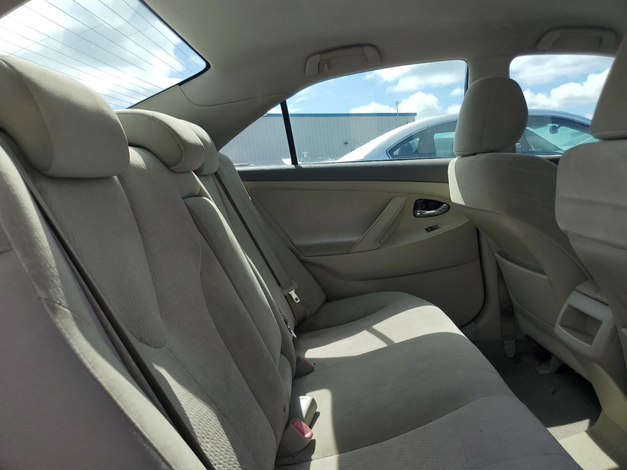 2000 Honda Accord Ex VIN: 1HGCG1650YA035632 Lot: 67813745