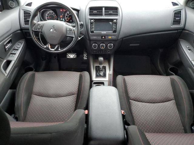  MITSUBISHI OUTLANDER 2018 Черный