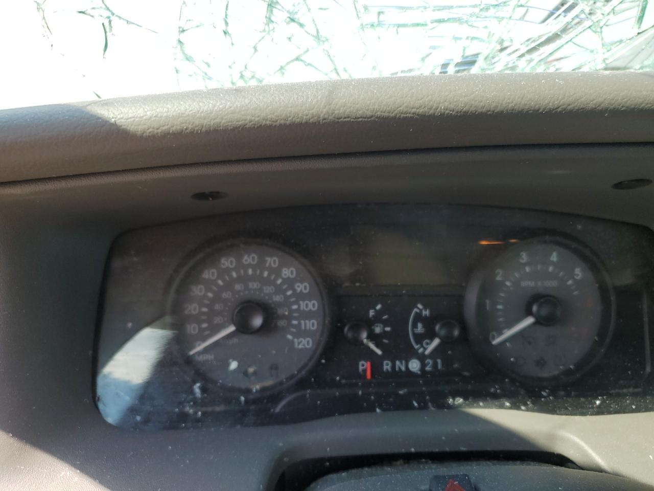 2008 Mercury Grand Marquis Ls VIN: 2MEHM75V58X627972 Lot: 69690615