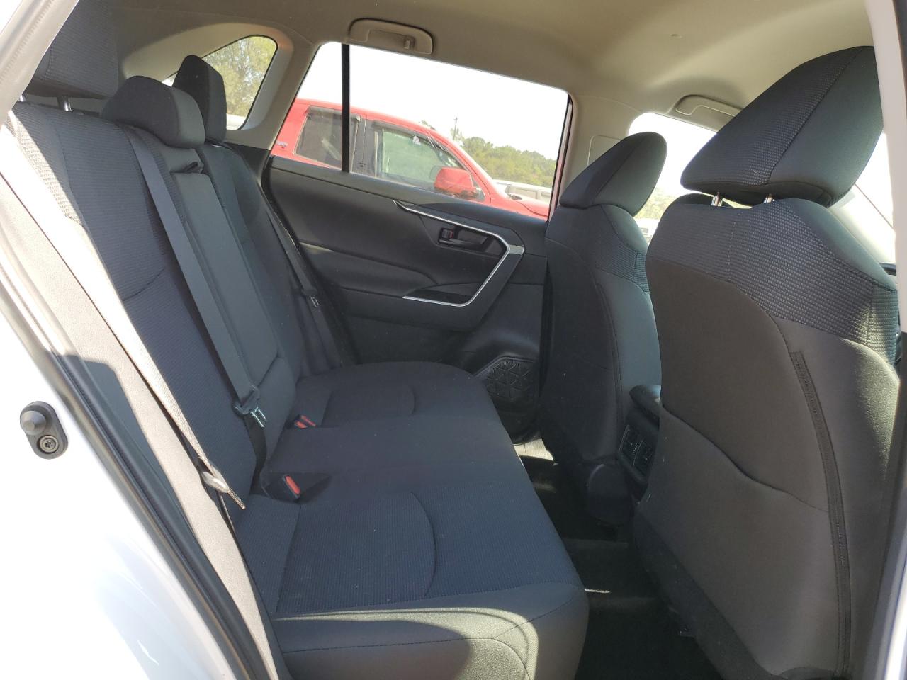 2025 Toyota Rav4 Le VIN: 2T3F1RFV7SW525523 Lot: 70700365