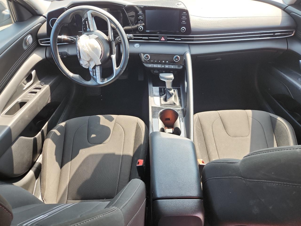 2022 Hyundai Elantra Sel VIN: 5NPLN4AG8NH055694 Lot: 68085705