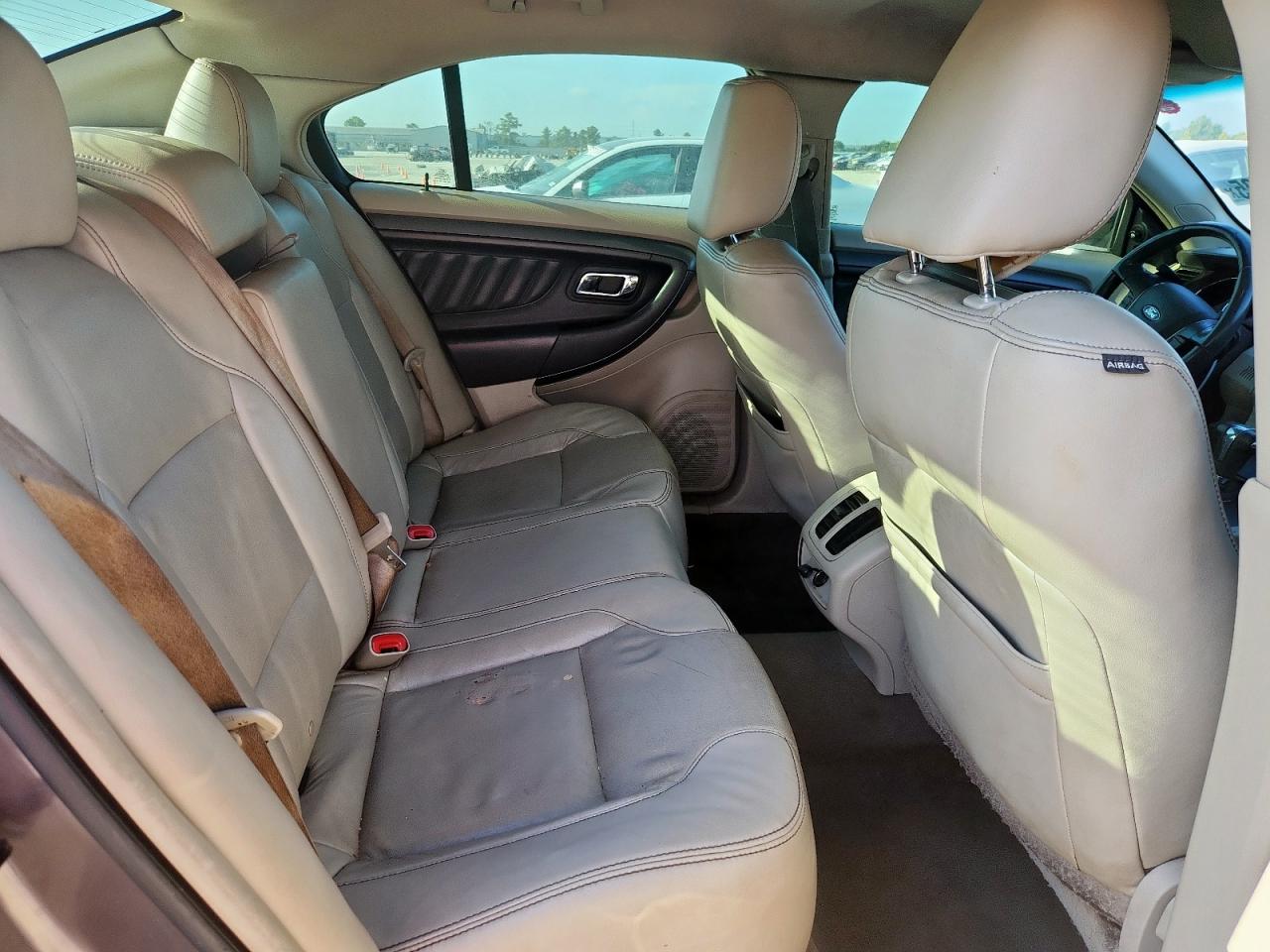 2011 Ford Taurus Sel VIN: 1FAHP2EW6BG131893 Lot: 70710225