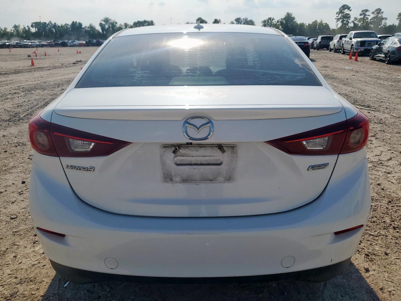 2015 Mazda 3 Touring VIN: 3MZBM1V7XFM145106 Lot: 69786775