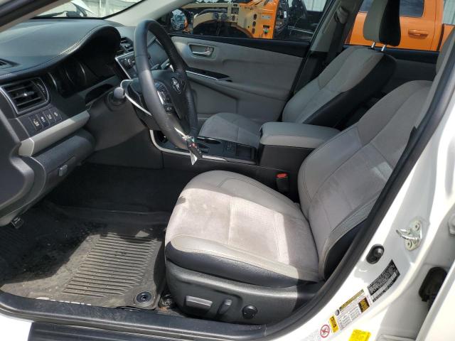  TOYOTA CAMRY 2016 Biały