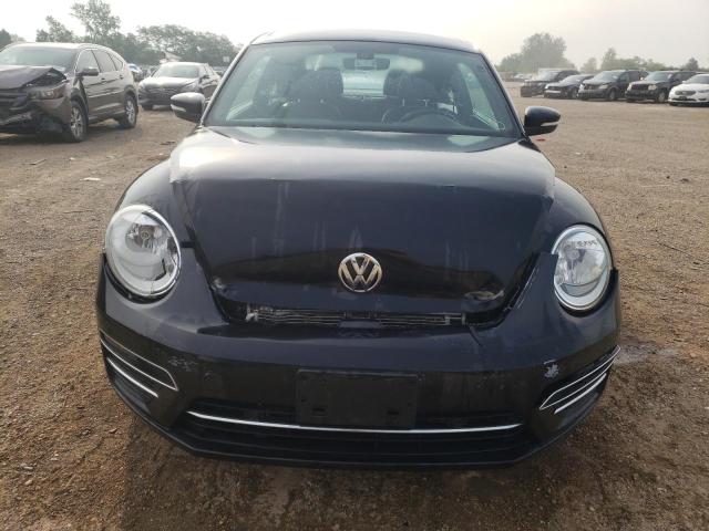  VOLKSWAGEN BEETLE 2017 Черный