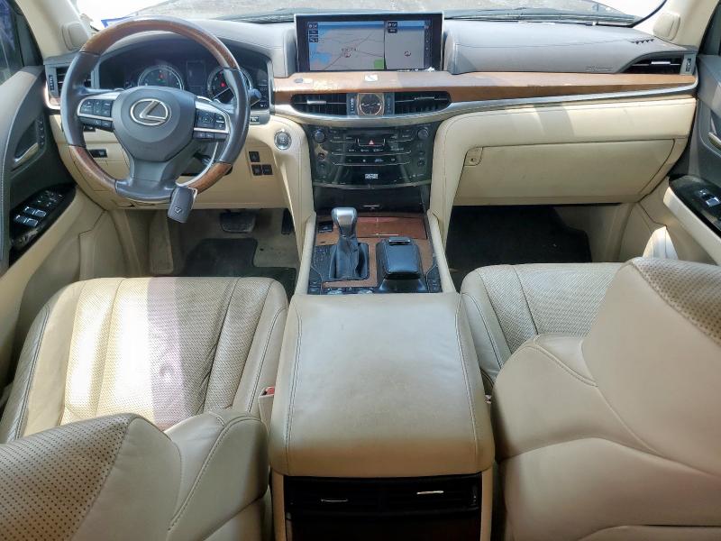  LEXUS LX570 2017 Белы