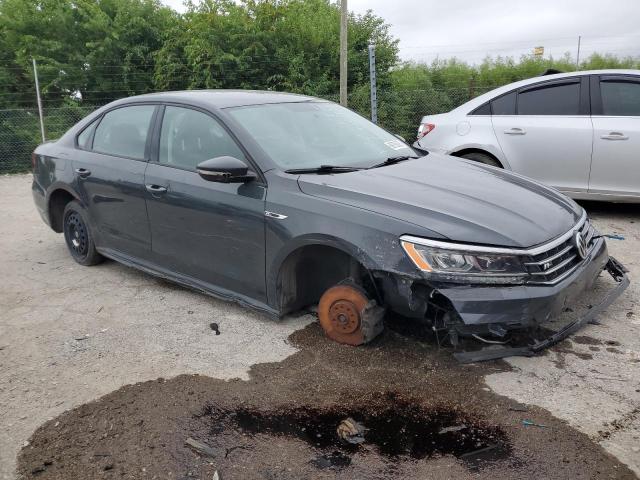  VOLKSWAGEN PASSAT 2018 Gray