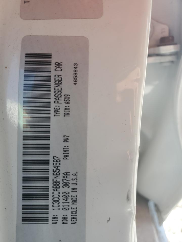 2015 Chrysler 200 Limited VIN: 1C3CCCAB8FN654587 Lot: 70171775