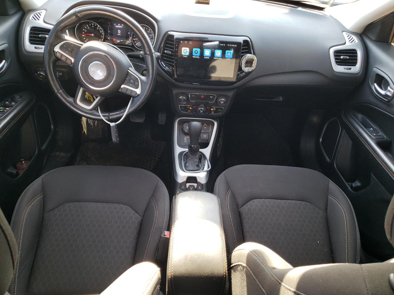 2019 Jeep Compass Sport VIN: 3C4NJDAB9KT723880 Lot: 70431065