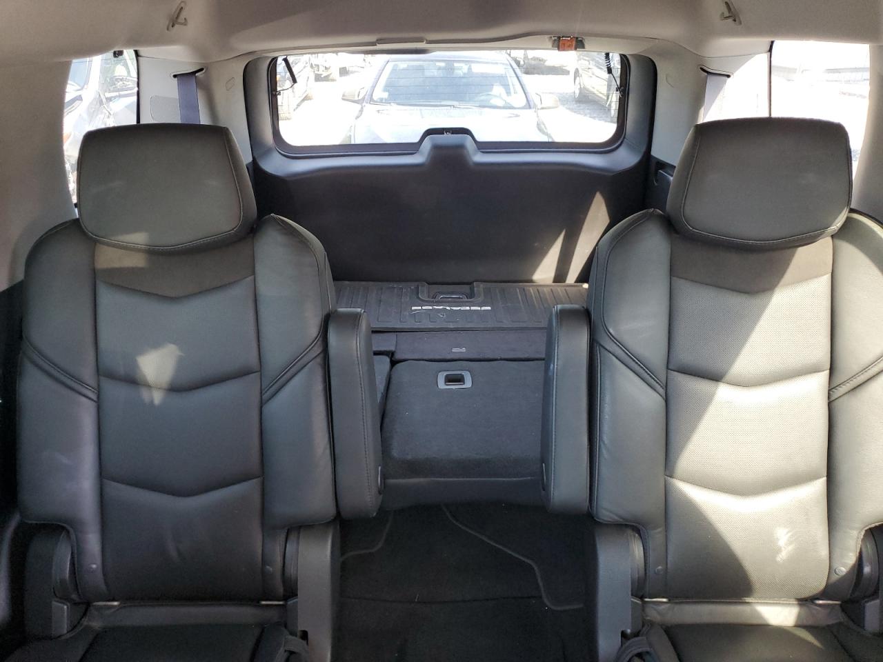 2017 Cadillac Escalade VIN: 1GYS4AKJ3HR133989 Lot: 68216425