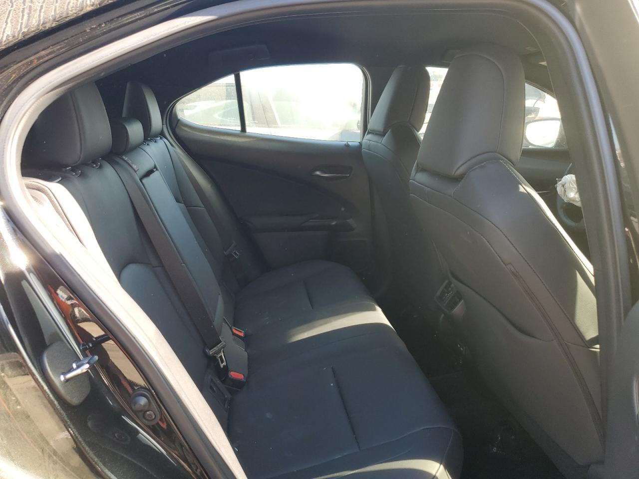2022 Lexus Ux 250H Base VIN: JTHX9JBH3N2060572 Lot: 69929445