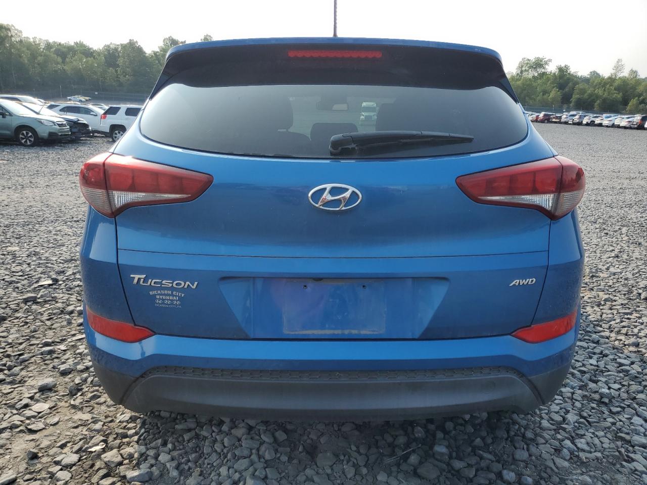 KM8J2CA49JU823856 2018 Hyundai Tucson Se