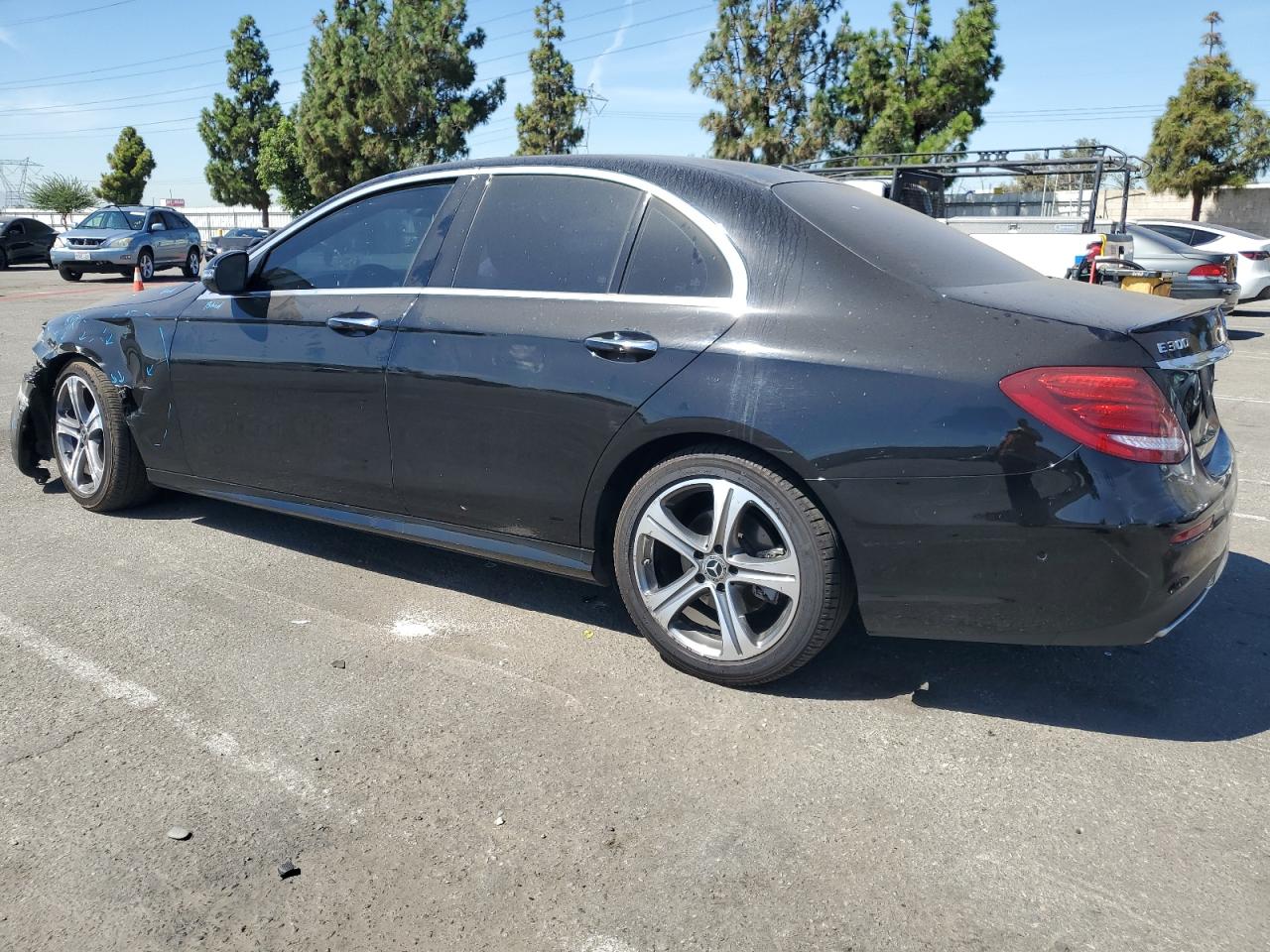 2018 Mercedes-Benz E 300 black null gas WDDZF4JB3JA334411 photo #3