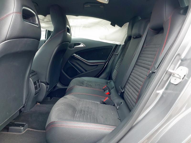 2017 MERCEDES-BENZ A 180 AMG LINE EXECUTIVE 