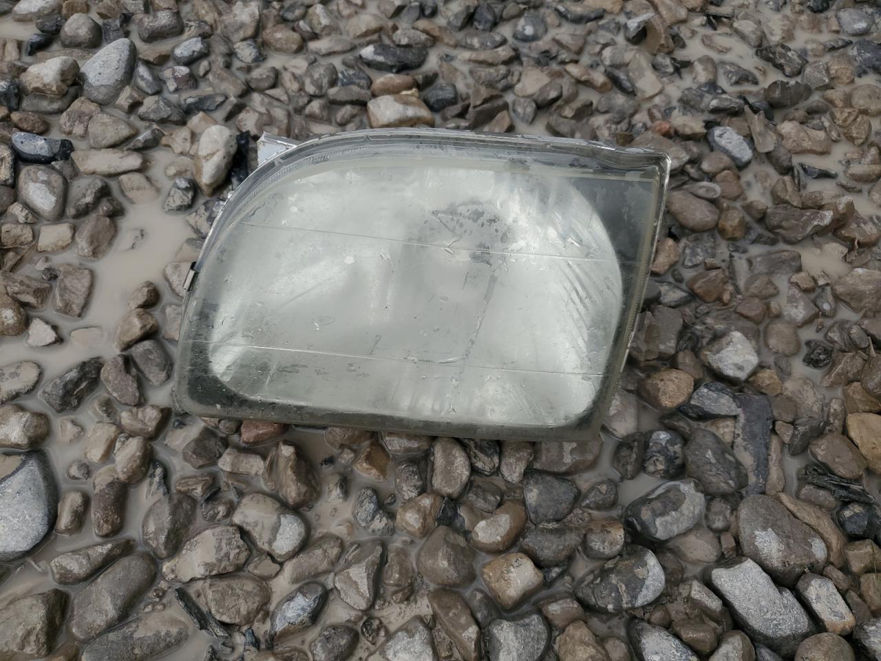 2002 Toyota Tacoma VIN: 5TENL42N42Z143663 Lot: 70386675