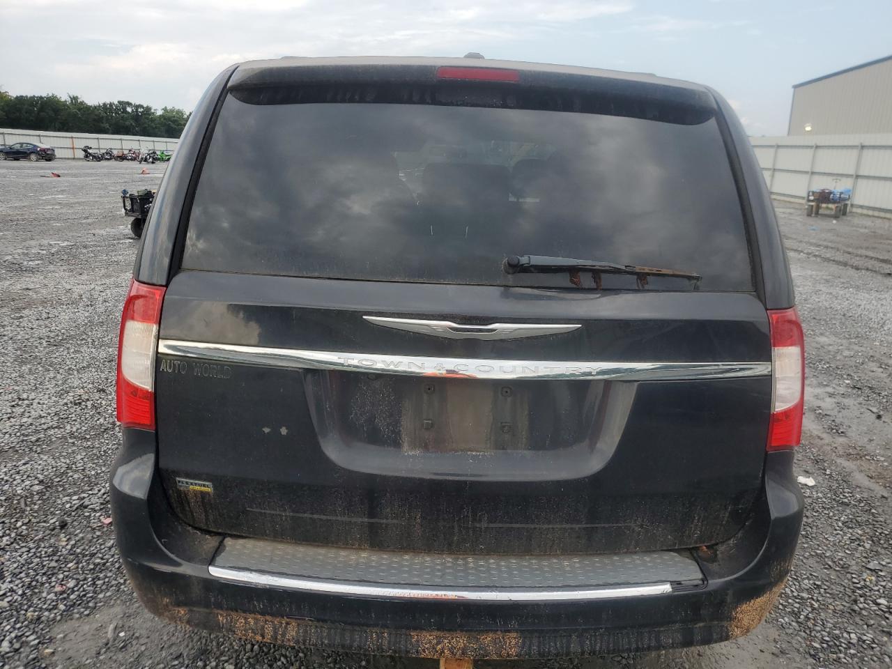 2011 Chrysler Town & Country Touring VIN: 2A4RR5DG8BR675471 Lot: 69783195