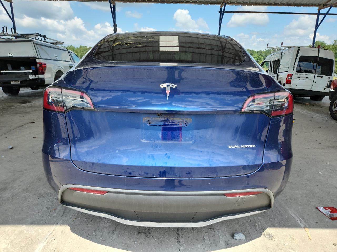 2024 Tesla Model Y VIN: 7SAYGDEE5RA217973 Lot: 66594085