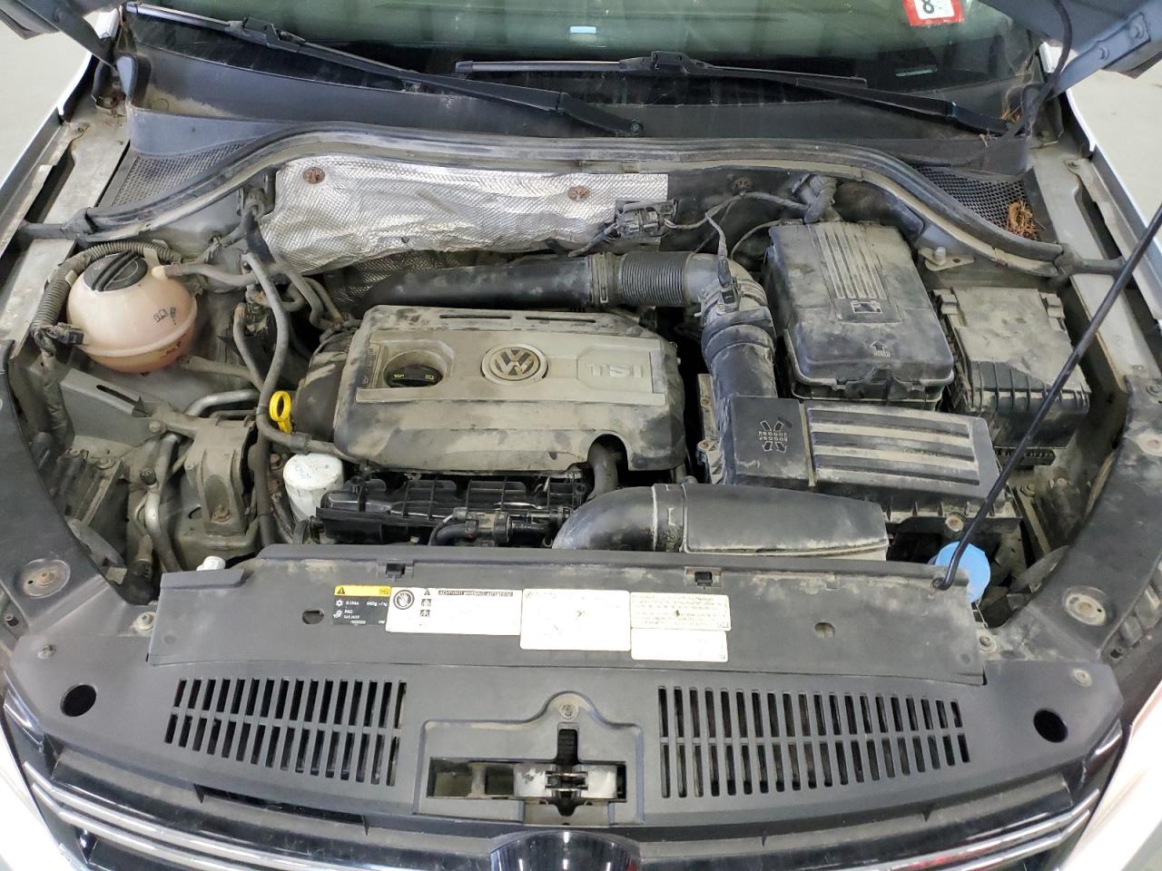 2016 Volkswagen Tiguan S VIN: WVGBV7AX9GW035475 Lot: 68753575