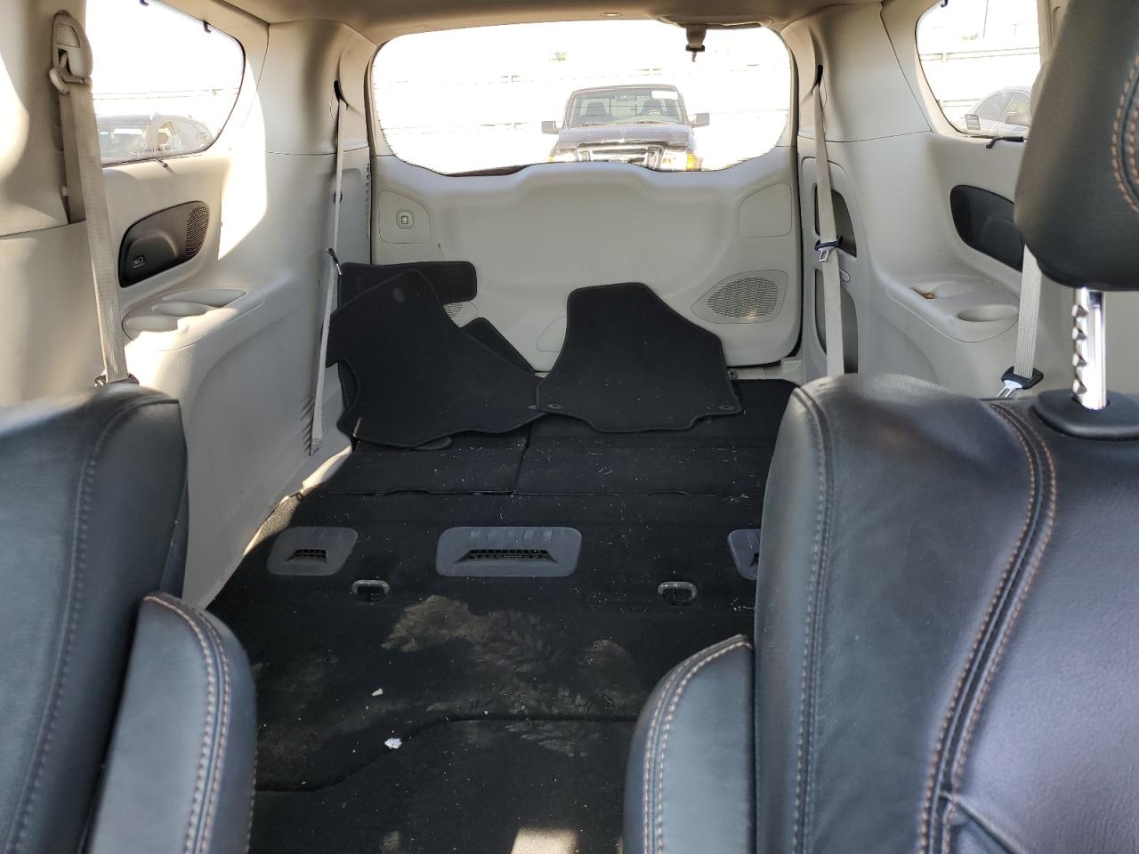 2018 Chrysler Pacifica Touring L Plus VIN: 2C4RC1EG4JR236135 Lot: 68723575