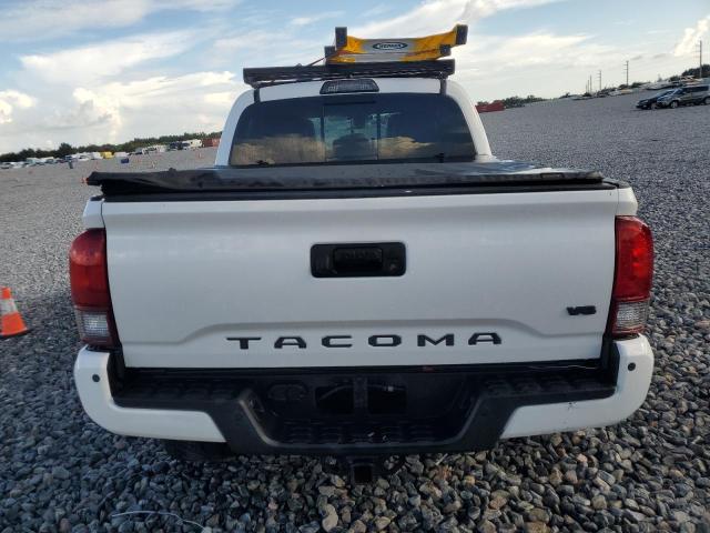  TOYOTA TACOMA 2018 Белы