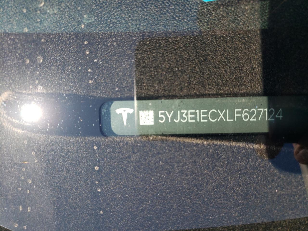 2020 Tesla Model 3 VIN: 5YJ3E1ECXLF627124 Lot: 70588885