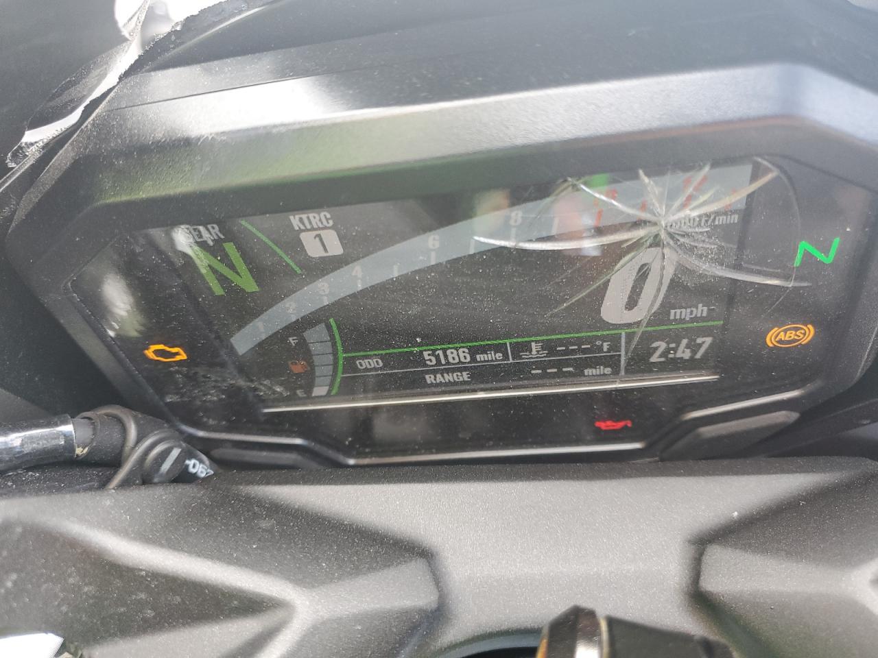 2025 Kawasaki Ex650 P VIN: ML5EXEP14SDAE4911 Lot: 70272515