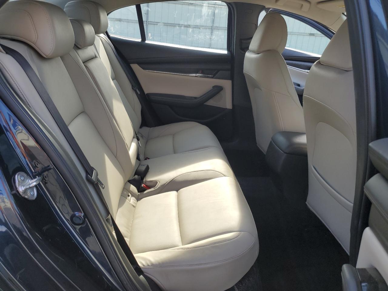 2019 Mazda 3 Select VIN: JM1BPBAM4K1114761 Lot: 70358605