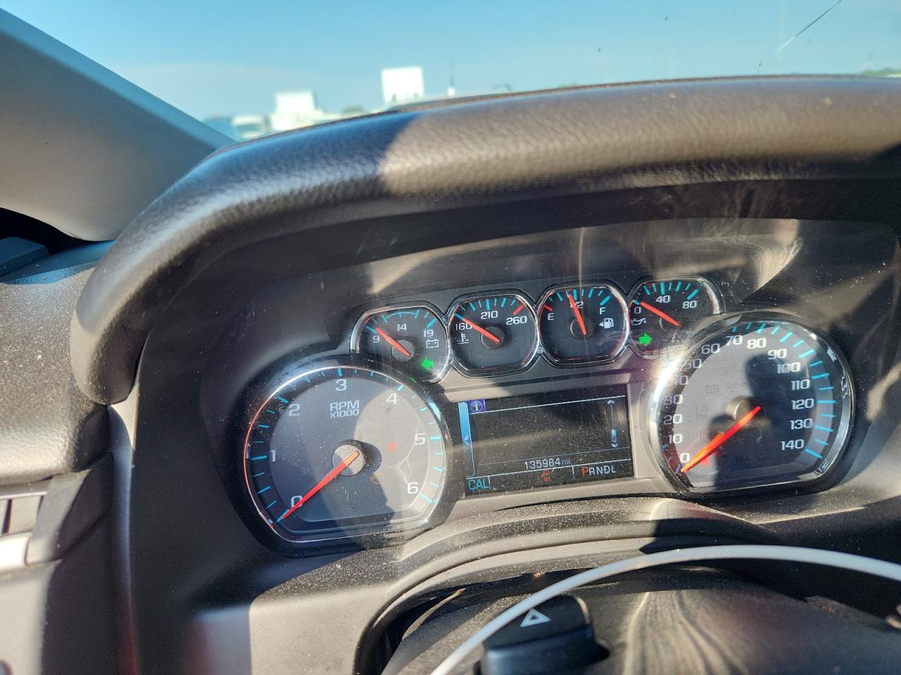 2019 GMC Yukon Xl C1500 Slt VIN: 1GKS1JKC2KR328090 Lot: 70092115